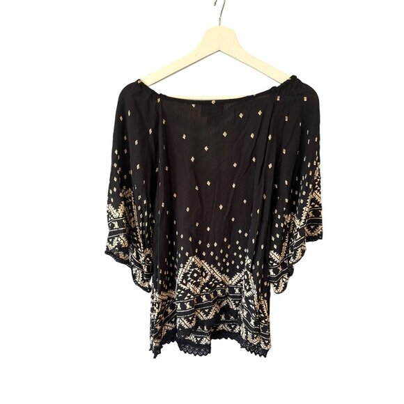 Angie Boho Black Cream Geometric Lace Crochet Top Womens S Rayon Blouse Festival - Picture 6 of 7